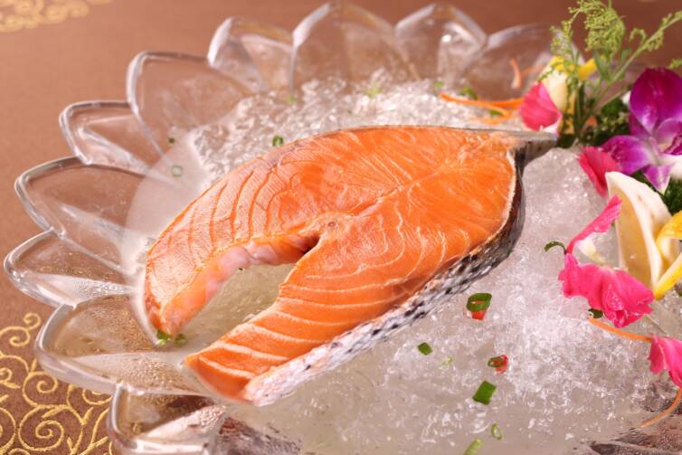 SALMON STEAK