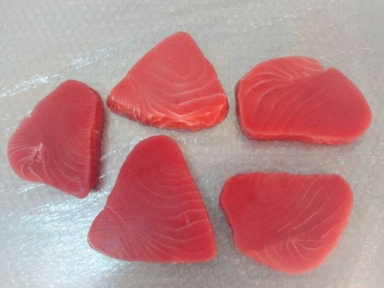 TUNA STEAK